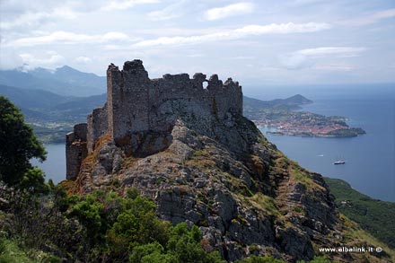 Castello del Volterraio